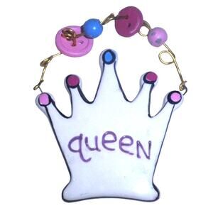 VTG Ceramic Queen Crown Plaque, 2.25" x 2.25" with 1.25" Copper/Beaded Hanger